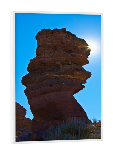 Poster mit weißem Rahmen "Roque Cinchado mit Sonne" artboxONE - Natur,Reise,Reise / Länder