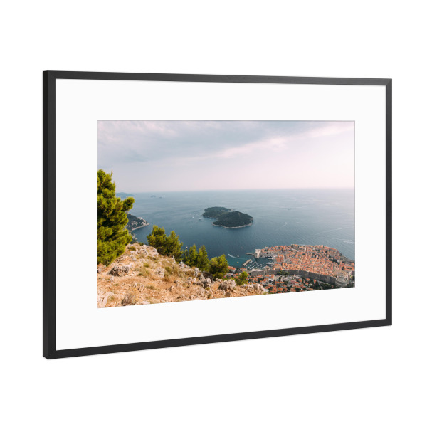 Poster mit Rahmen Schwarz (Metallic) "Dubrovnik-Panorama" artboxONE - Städte,Natur,Reise,Buchstaben / D,Buchstaben / K