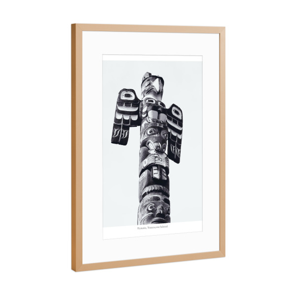 Poster mit Rahmen Kupfer "Totem Pole @ Victoria" artboxONE - Reise,Schwarzweiß,Reise / Länder