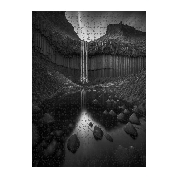 Puzzle Ravensburger "Svartifoos" artboxONE - Natur,Schwarzweiß - Waterfall,Wasserfall,Schwarz,Weiß,Landscape,Nature,Landscaften,Ai,Art,Water