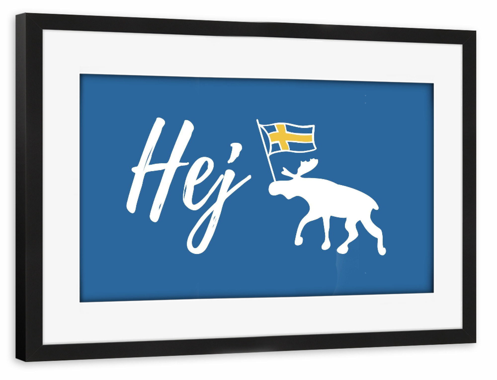 Poster mit Rahmen schwarz "Hej Schweden Elch mit Flagge" artboxONE - Typografie,Reise,Tiere,Städte / Stockholm