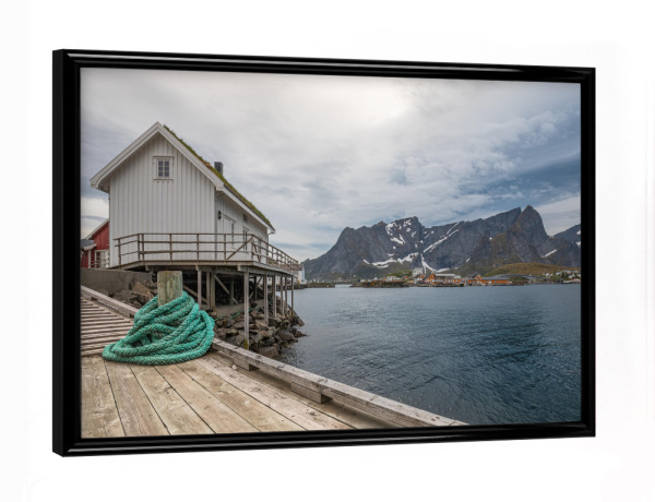 Poster mit schwarzem Rahmen "Norwegen Bootshaus" artboxONE - Reise,Reise / Strand und Meer