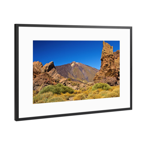 Poster mit Rahmen Schwarz (Metallic) "Teide und Felsen auf Teneriffa" artboxONE - Natur,Reise,Reise / Länder