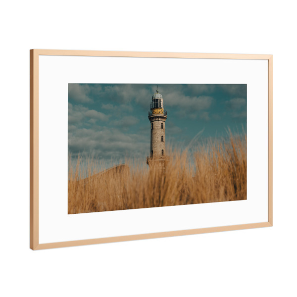 Poster mit Rahmen Kupfer "Leuchtturm an der Ostsee" artboxONE - Reise,Architektur,Reise / Strand und Meer