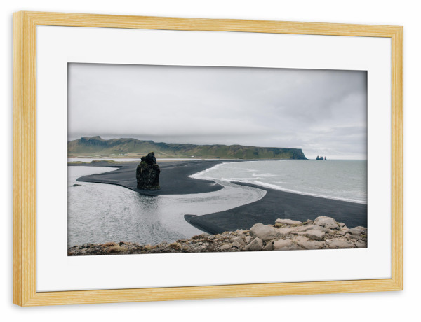 Poster mit Rahmen kiefer "Kirkjufjara Beach" artboxONE - Natur,Reise,Reise / Strand und Meer