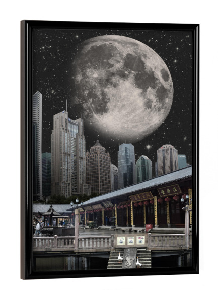 Poster mit schwarzem Rahmen "The Moon will always shine" artboxONE - Reise,Abstrakt,Architektur,Städte / Shanghai,Fiktion