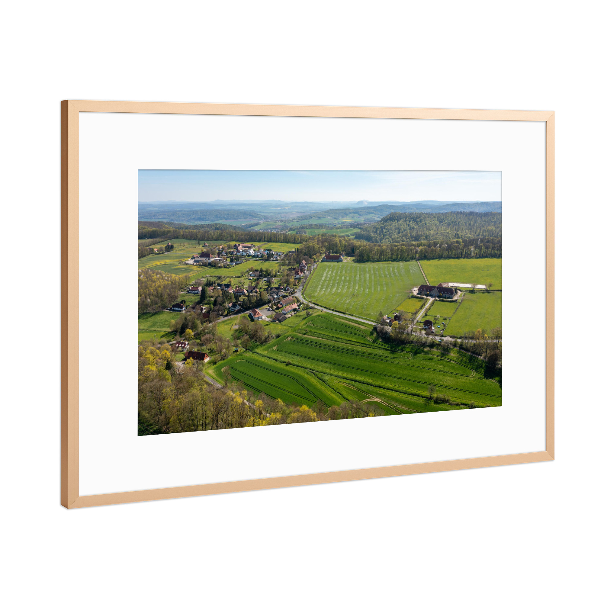 Poster mit Rahmen Kupfer "Das Altefeld" artboxONE - Natur - Altefeld,Herleshausen,Hessen,Ringgau,Nordhessen,Landschaft,Natur,Weide,Wiese,Felder
