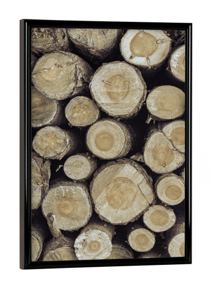 Poster mit schwarzem Rahmen "Holzstapel" artboxONE - Natur,Männer