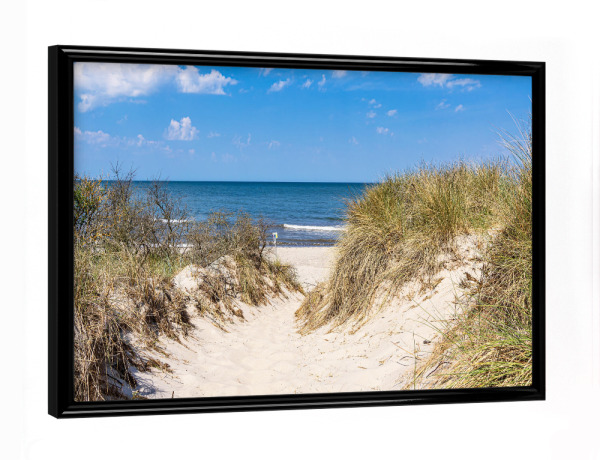 Poster mit schwarzem Rahmen "Düne, Strand, Ostsee, Wolken" artboxONE - Natur,Reise,Reise / Strand und Meer