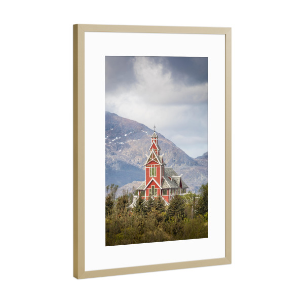 Poster mit Rahmen Gold "Rote Holzkirche Norwegen" artboxONE - Reise,Architektur