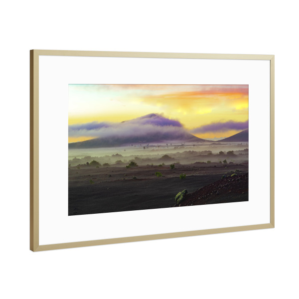Poster mit Rahmen Gold "Parque Natural de Los Volcanes" artboxONE - Natur