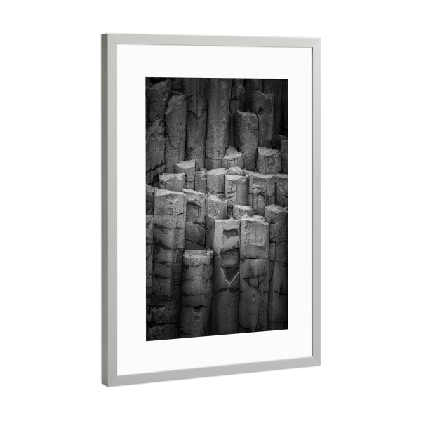 Poster mit Rahmen Silber "Schwarzer Vulkangestein" artboxONE - Natur,Reise / Strand und Meer