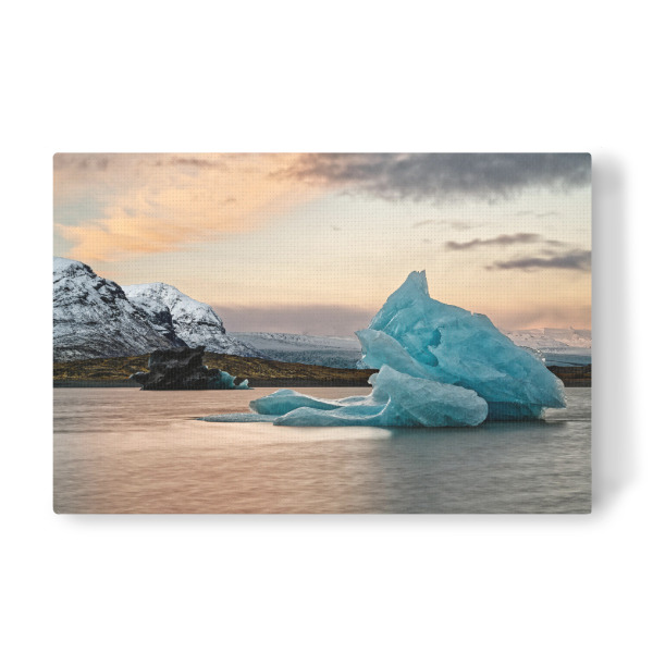 Leinwandbild "Blauer Eisberg im Abendlicht" artboxONE - Natur,Reise / Strand und Meer,Reise / Länder