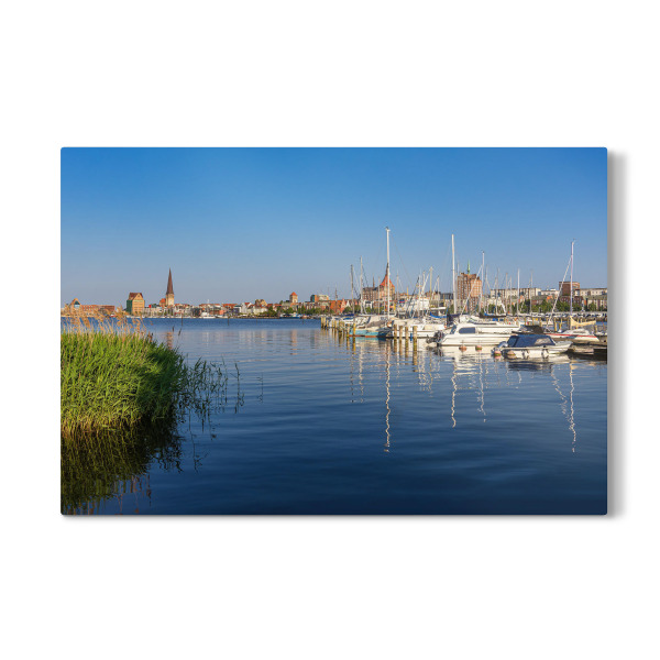 Galerie-Print "Schilf, Fluss, Marina, Stadt" 30x20 cm artboxONE