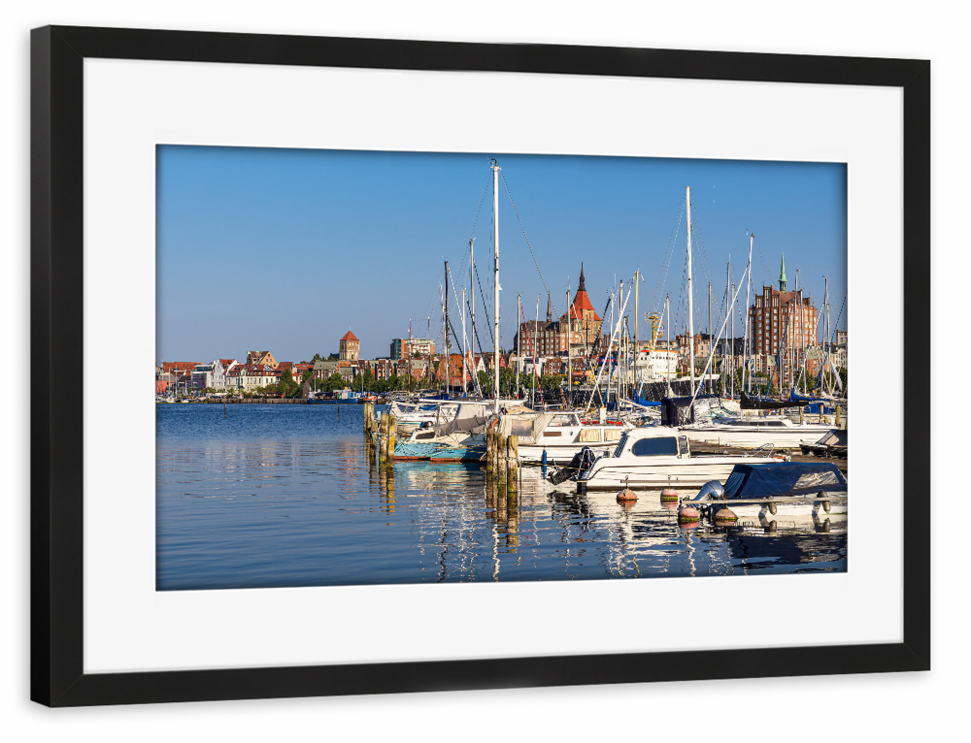Poster mit Rahmen schwarz "Stadt, Marina, Häuser, Kirche" artboxONE - Städte,Reise,Architektur