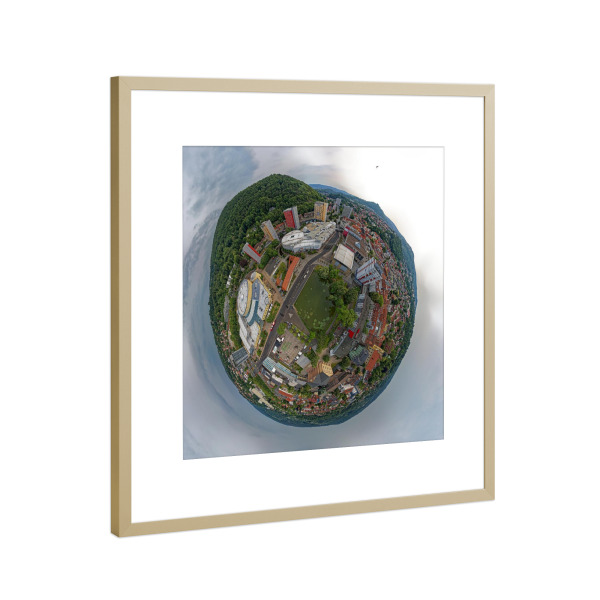 Poster mit Rahmen Gold "Suhl/Thüringen, Herrenteich, 70m" artboxONE - Städte,Natur,Reise,Architektur,Städte / Weitere