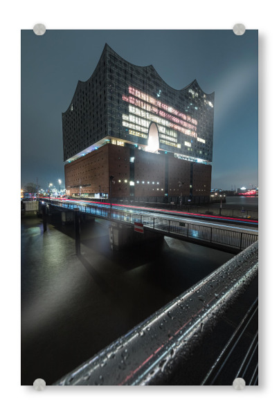 Acrylglasbild "Elphi im Regen" artboxONE - Städte,Städte / Hamburg,Architektur