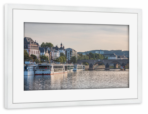 Poster mit Rahmen weiß "Koblenz an der Mosel" artboxONE - Städte,Reise,Architektur