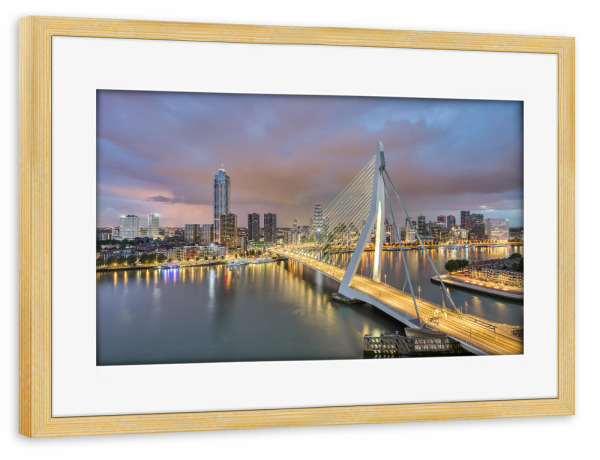 Poster mit Rahmen kiefer "Rotterdam Erasmusbrücke" artboxONE - Städte,Reise,Architektur