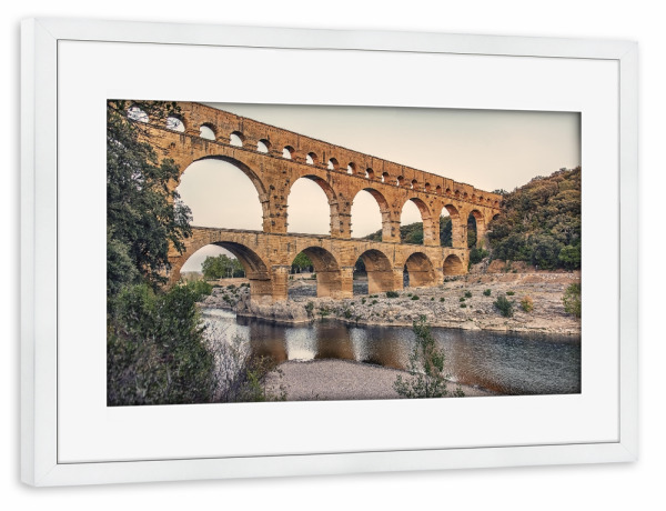 Poster mit Rahmen weiß "Der Pont du Gard" artboxONE - Reise,Architektur,Reise / Länder