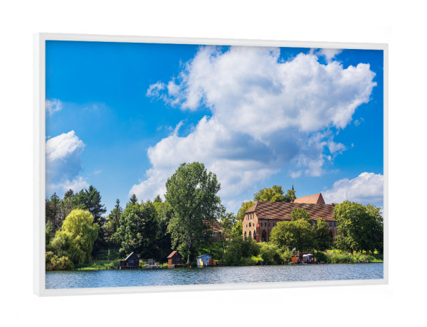 Poster mit weißem Rahmen "Blick auf die Stadt Zarrentin" artboxONE - Natur,Reise,Architektur