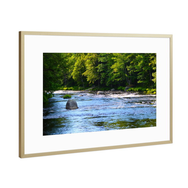 Poster mit Rahmen Gold "Schöne Flusslandschaft" artboxONE - Natur,Reise,Reise / Länder