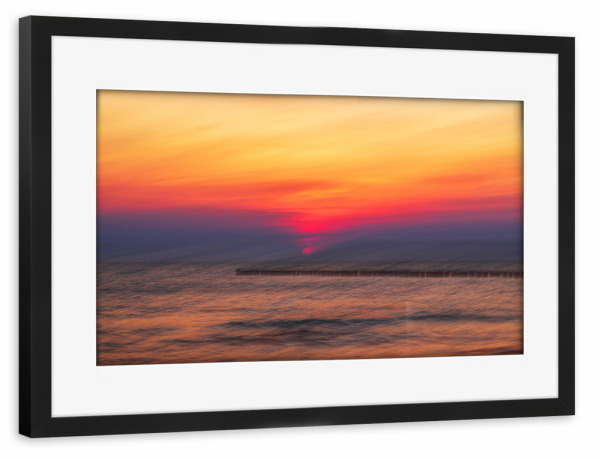 Poster mit Rahmen schwarz "Im letzten Licht des Tages" artboxONE - Natur,Reise / Strand und Meer