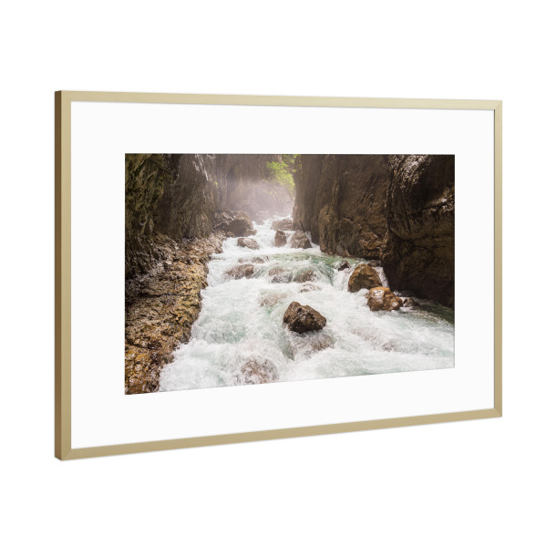 Poster mit Rahmen Gold "Felsen in der Klamm" artboxONE - Natur,Reise
