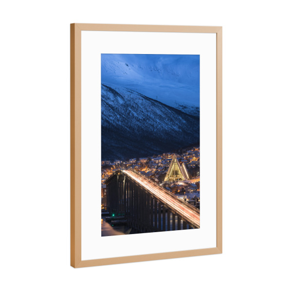 Poster mit Rahmen Kupfer "Tromso at Night" artboxONE - Städte