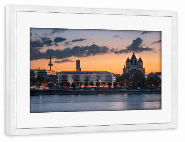 Poster mit Rahmen weiß "Konrad-Adenauer-Ufer Köln" artboxONE - Städte,Städte / Köln