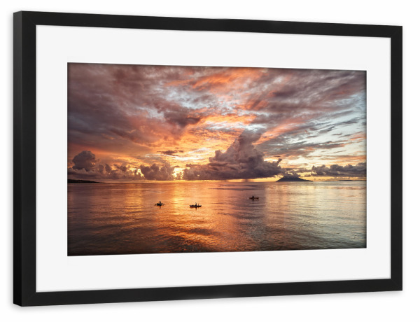 Poster mit Rahmen schwarz "Abendrot in Sulawesi" artboxONE - Natur,Reise / Strand und Meer