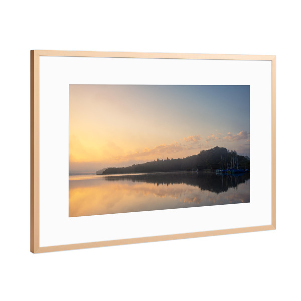 Poster mit Rahmen Kupfer "Sonnenaufgang, Wolken, Spiegelung" artboxONE - Natur,Reise