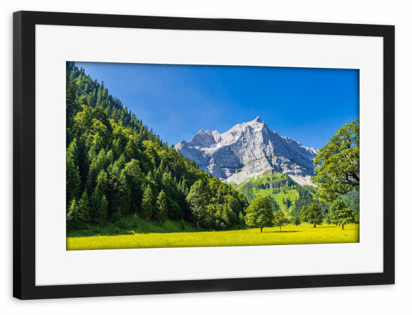 Poster mit Rahmen schwarz "Ahornbäume und Berge" artboxONE - Natur,Reise,Reise / Länder