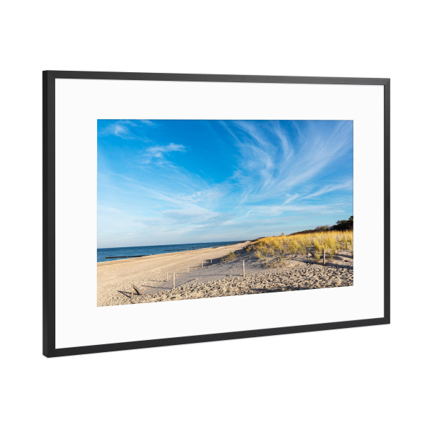 Poster mit Rahmen Schwarz (Metallic) "Wolken, Düne, Strand, Ostsee" artboxONE - Natur,Reise,Reise / Strand und Meer