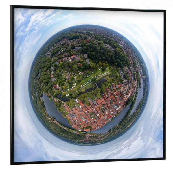 Poster mit schwarzem Rahmen 30x30 cm "MSP 2023 - Kurpark Mölln H120m" artboxONE - Städte,Natur,Reise,Architektur,Städte / Weitere