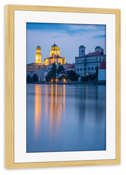 Poster mit Rahmen kiefer "Passau am Abend" artboxONE - Städte,Reise - Passau,Bayern,Stadt,Donau,Inn,Dom,Deutschland,Sommer