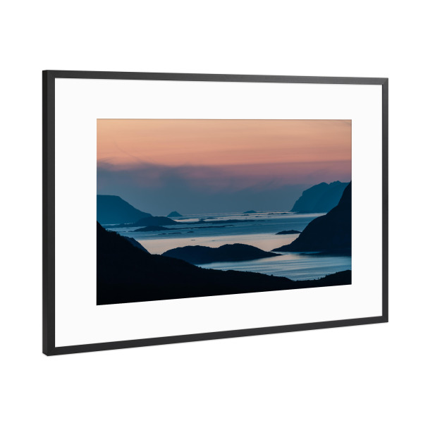 Poster mit Rahmen Schwarz (Metallic) "Inseln im Abendlicht" artboxONE - Natur,Reise
