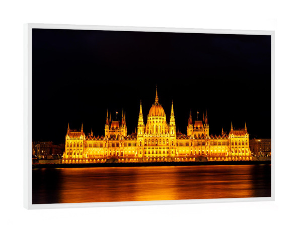 Poster mit weißem Rahmen "Das Parlament bei Nacht" artboxONE - Reise,Architektur,Städte / Budapest - Budapest,Parlament,Donau,Ungarn,Buda,Pest