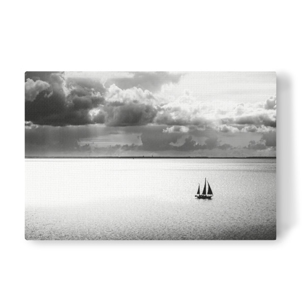 Leinwandbild "Segelschiff vor Rügen" artboxONE - Reise,Abstrakt,Schwarzweiß,Reise / Strand und Meer,Reise / Länder