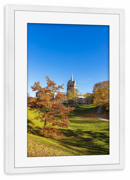 Poster mit Rahmen weiß "Kröpeliner Tor im Herbst" artboxONE - Städte,Natur,Reise,Architektur