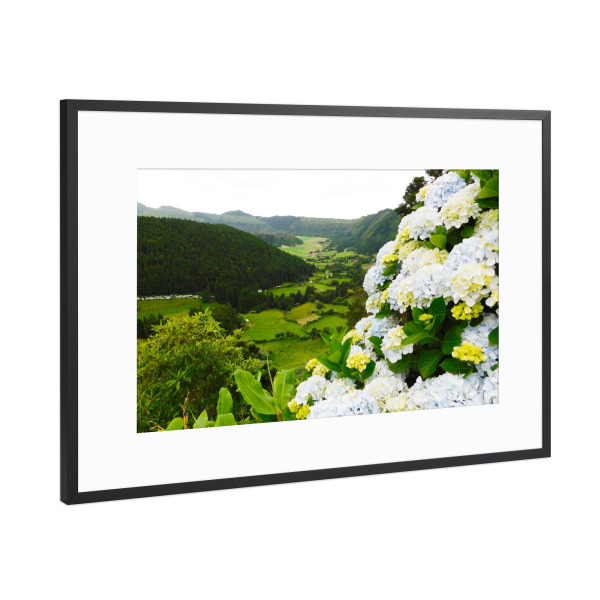 Poster mit Rahmen Schwarz (Metallic) "Landschaft der Azoren" artboxONE - Natur,Reise,Floral,Reise / Länder