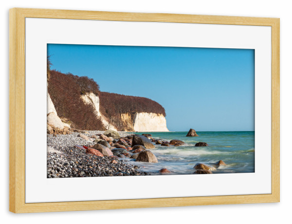 Poster mit Rahmen kiefer "Kreidefelsen und Ostsee" artboxONE - Natur,Reise,Reise / Strand und Meer
