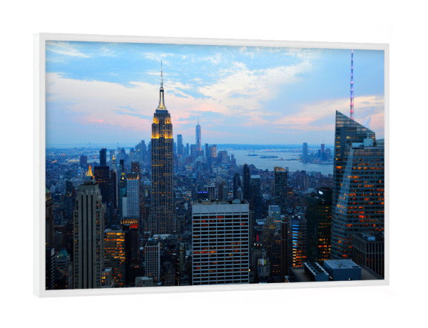 Poster mit weißem Rahmen "Manhattans Südspitze bei Nacht" artboxONE - Städte / New York,Reise,Architektur,Reise / Länder