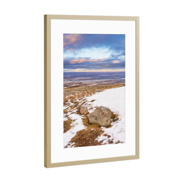 Poster mit Rahmen Gold "Blick vom schneebedeckten Berg" artboxONE - Natur,Reise,Reise / Länder