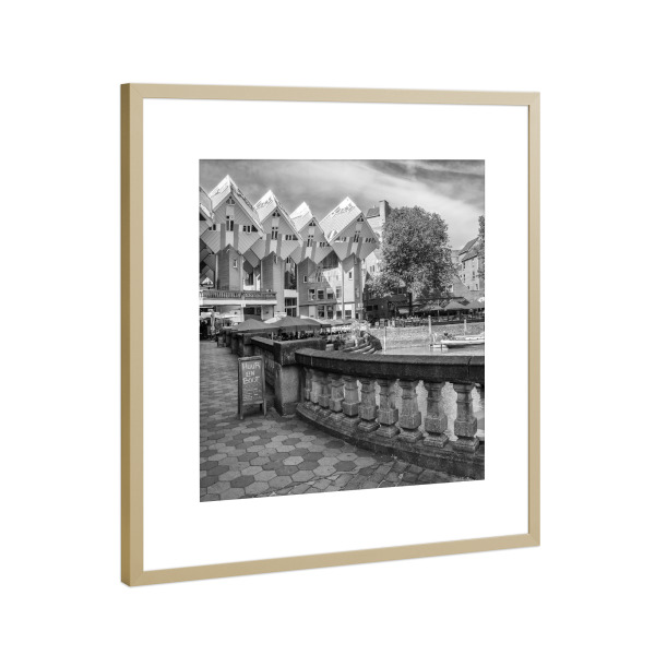 Poster mit Rahmen Gold "Monochrome Kubushäuser Rotterdam" artboxONE - Städte,Schwarzweiß,Architektur