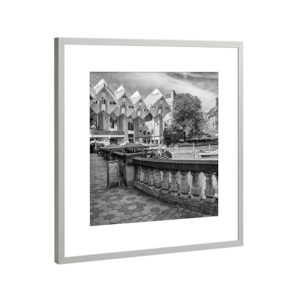 Poster mit Rahmen Silber "Monochrome Kubushäuser Rotterdam" artboxONE - Städte,Schwarzweiß,Architektur