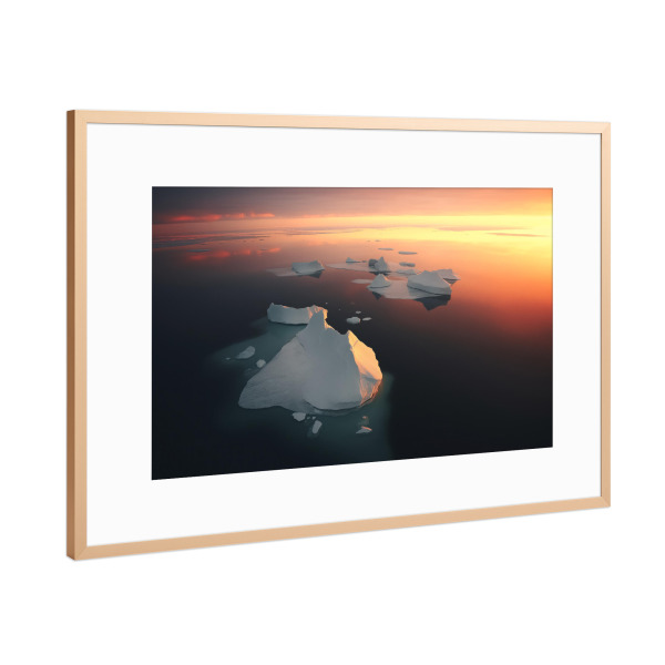 Poster mit Rahmen Kupfer "Luftaufnahme von Eisbergen" artboxONE - Natur,Reise / Strand und Meer