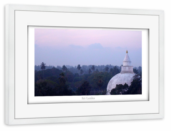 Poster mit Rahmen weiß "Sri Lanka Tempel @ Sunset" artboxONE - Reise,Architektur,Reise / Asien,Reise / Länder