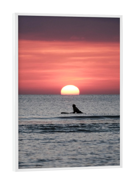 Poster mit weißem Rahmen "Surfen am Strand" artboxONE - Natur,Reise,Film,Reise / Strand und Meer,Sport