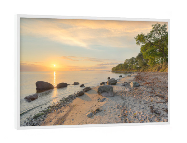 Poster mit weißem Rahmen "Steilküste Katharinenhof Fehmarn" artboxONE - Natur,Reise,Reise / Strand und Meer